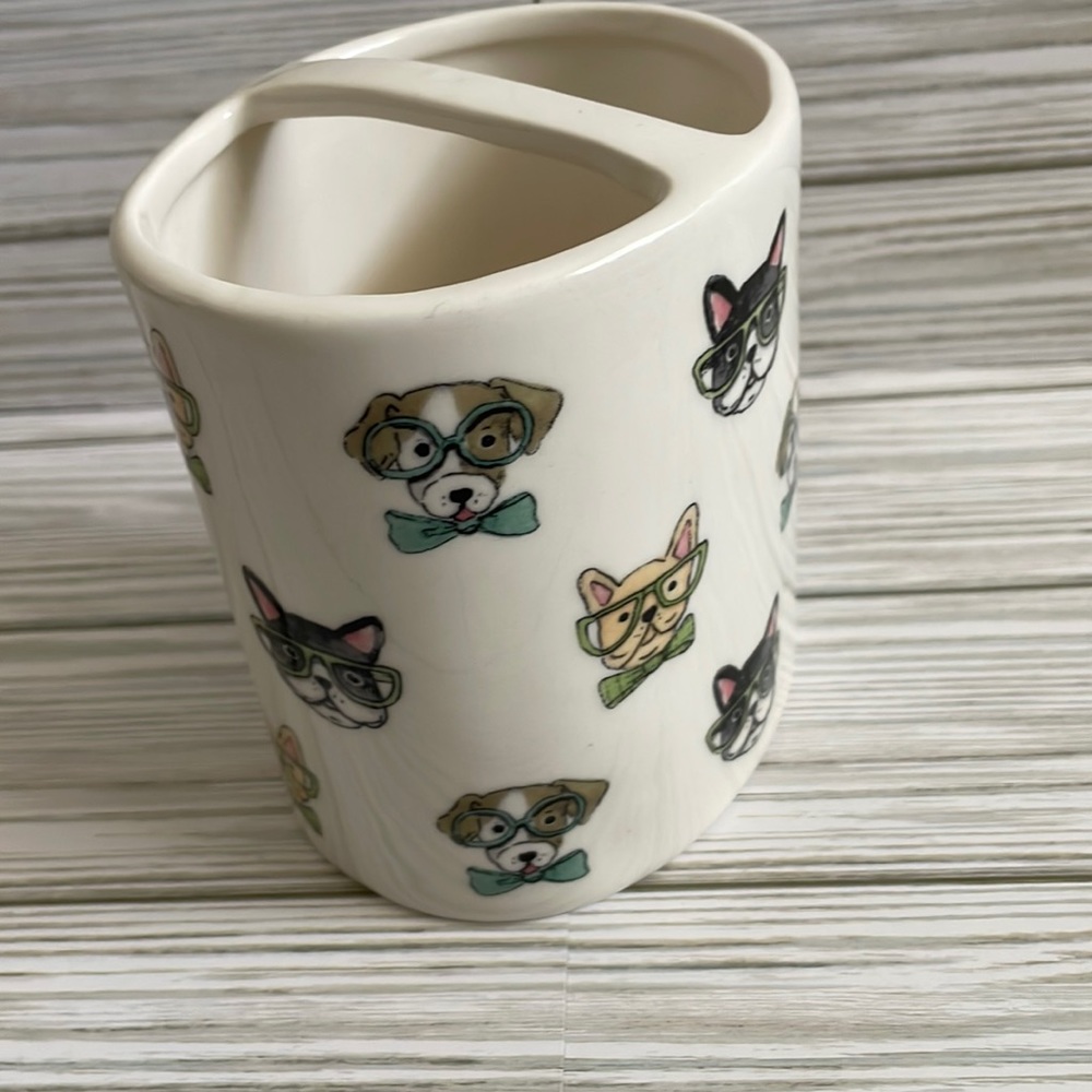 🆕 Rae Dunn | Dogs in Glasses Themed Storage Container